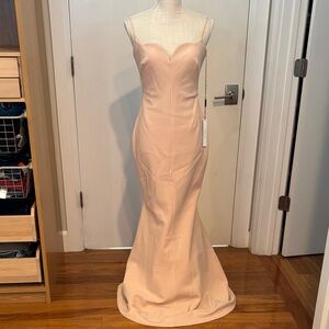 RACHEL GILBERT | Nude Blush Scalloped Crepe Gown - Size 4
